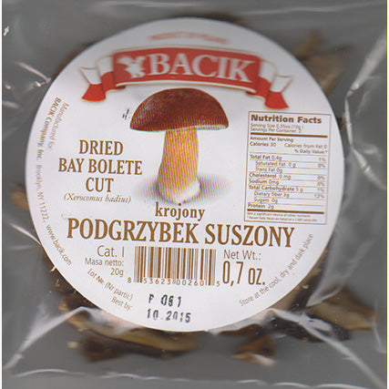 Dried bay bolete cut-1 (Susene hriby)